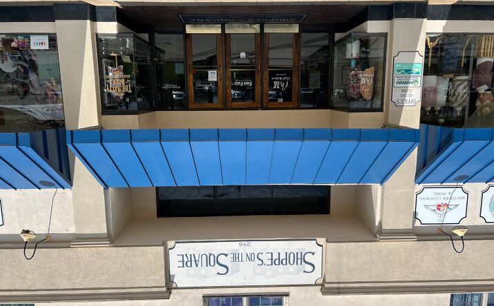 Pictures of Retail property located at 246 Union Square NW, Hickory, NC 28601 for lease - image #1