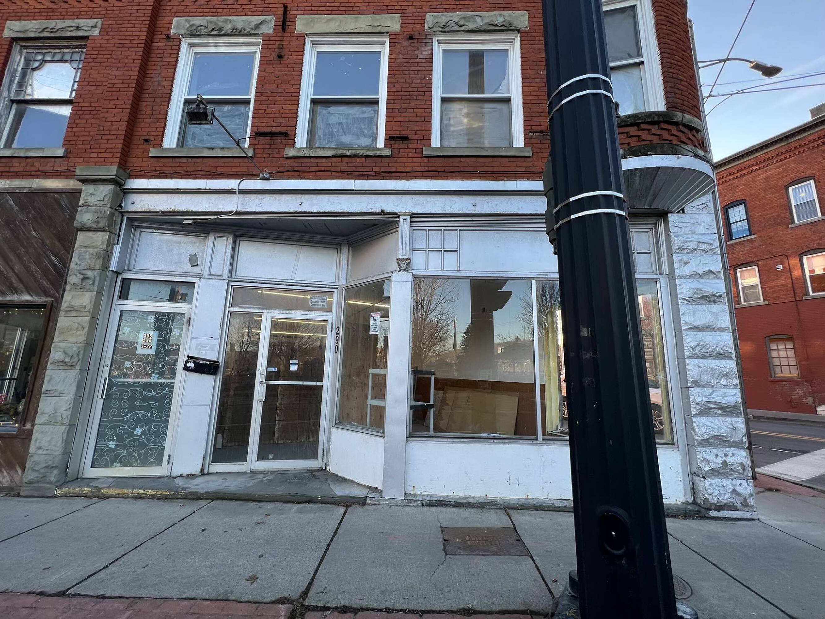290 Main St, Johnson City, NY 13790
