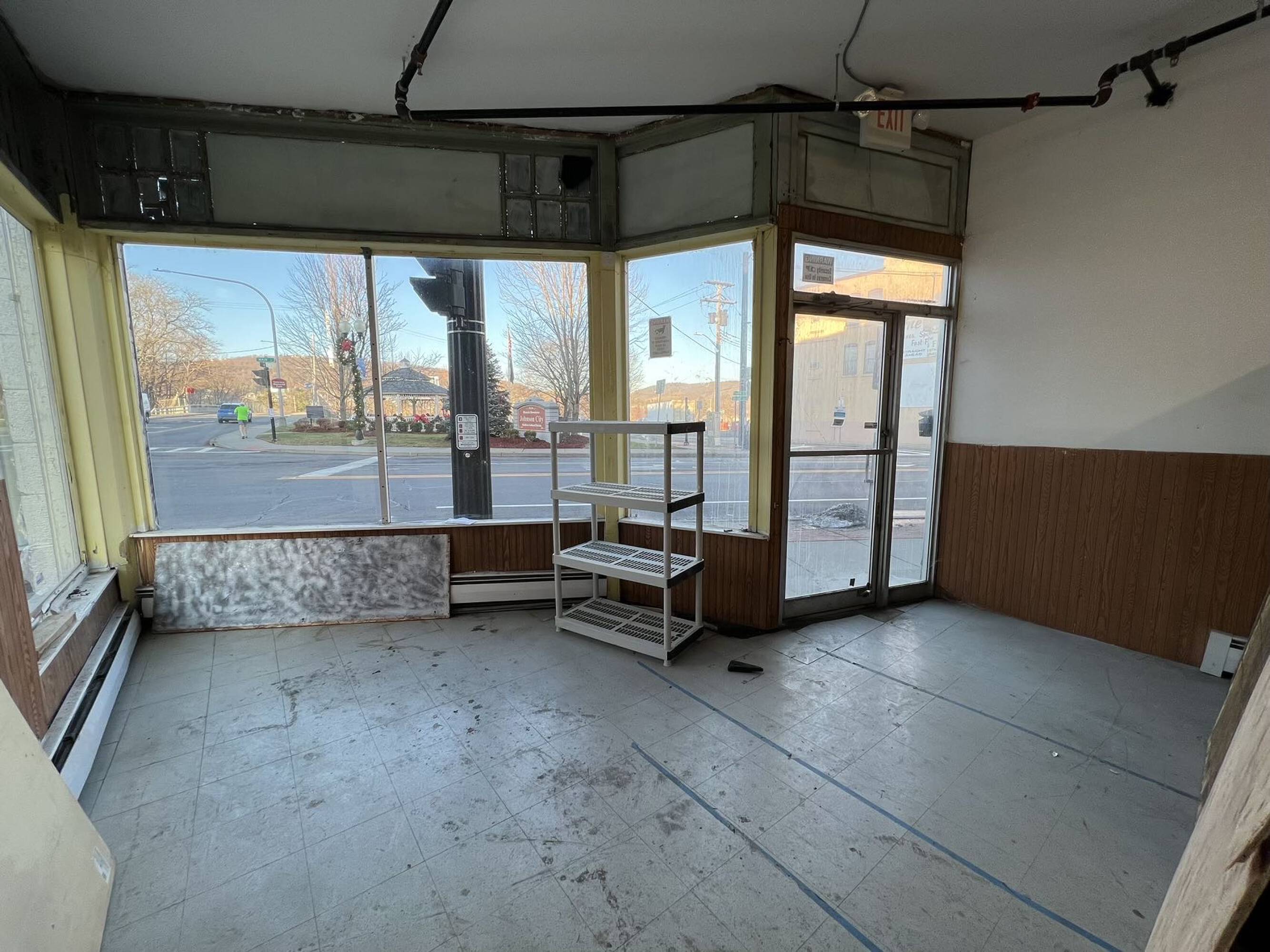 290 Main St, Johnson City, NY 13790