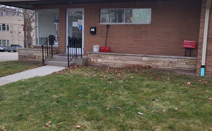 Pictures of Office property located at 401 W Ionia St, Lansing, MI 48933 for lease - image #1