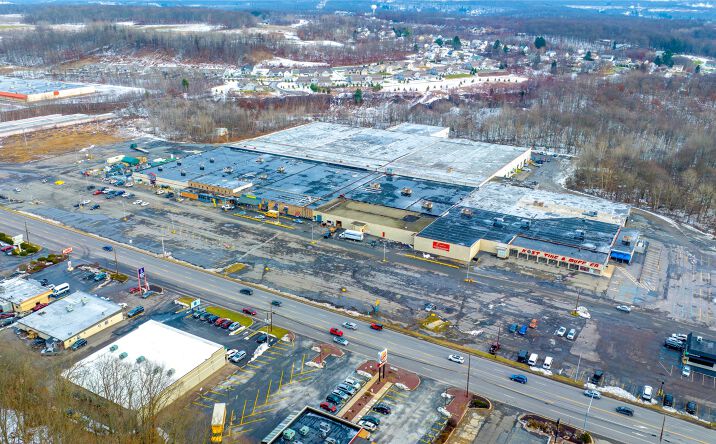 Pictures of Retail property located at 600 Scranton Carbondale Hwy, Archbald, PA 18403 for lease - image #1