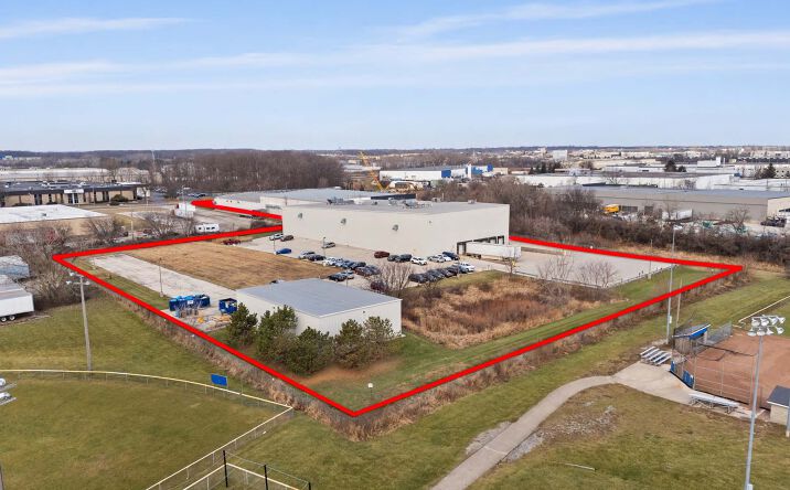 Pictures of Industrial property located at 7616 S 6th St, Oak Creek, WI 53154 for lease - image #1