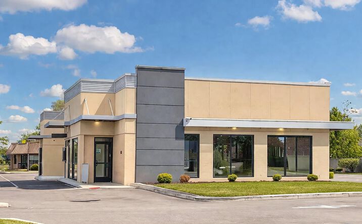 Pictures of Retail, Restaurant property located at 14204 W. Seven Mile Rd, Detroit, MI 48235 for lease - image #1