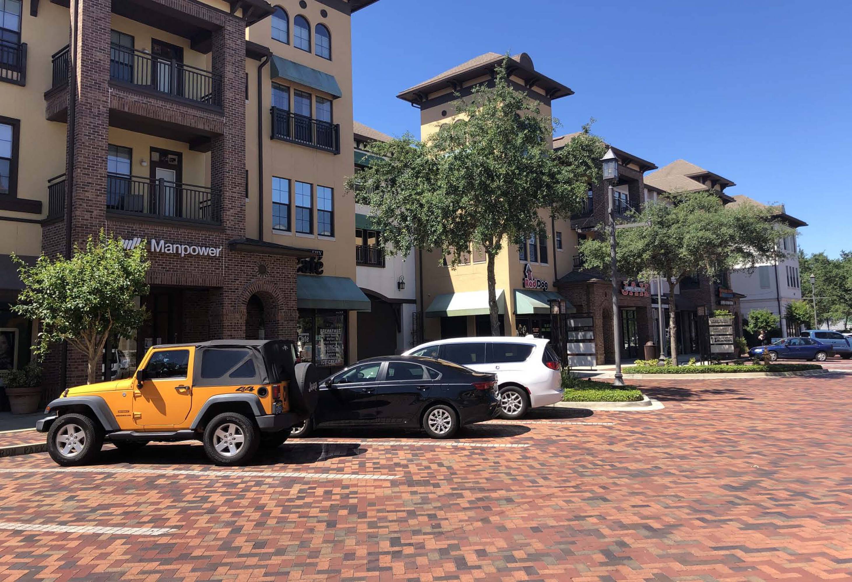 9823 Tapestry Park Circle, Jacksonville, FL 32216