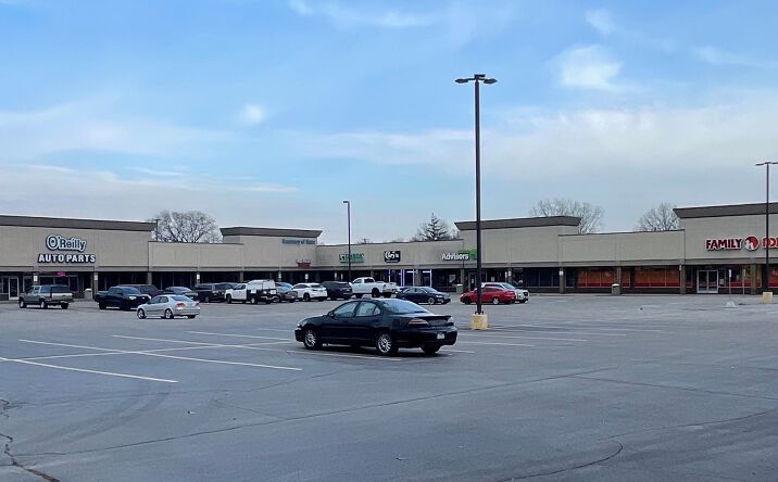 Pictures of Retail property located at 6006 N Wayne Rd, Westland, MI 48185 for lease - image #1