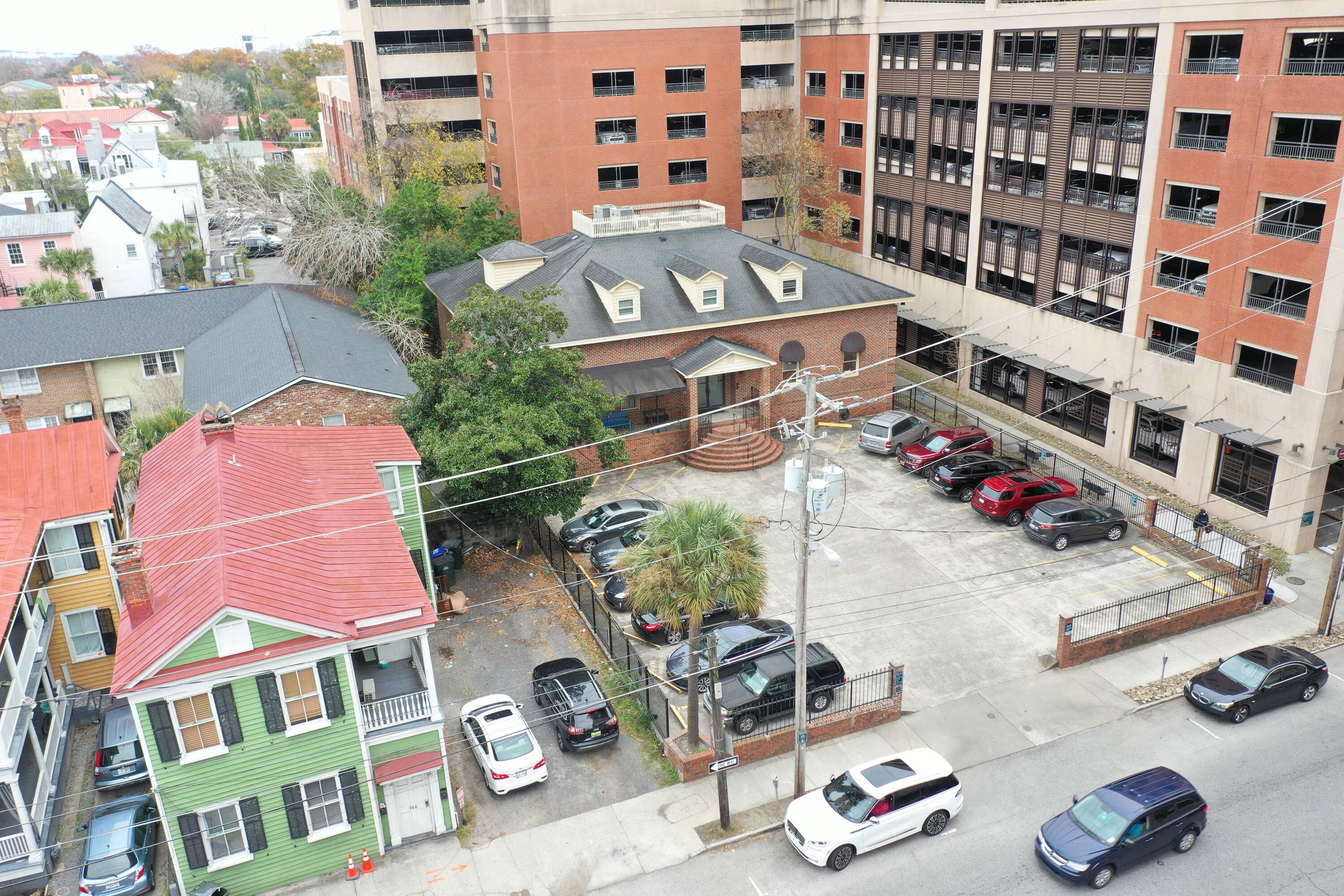 162 Ashley Ave, Charleston, SC 29425