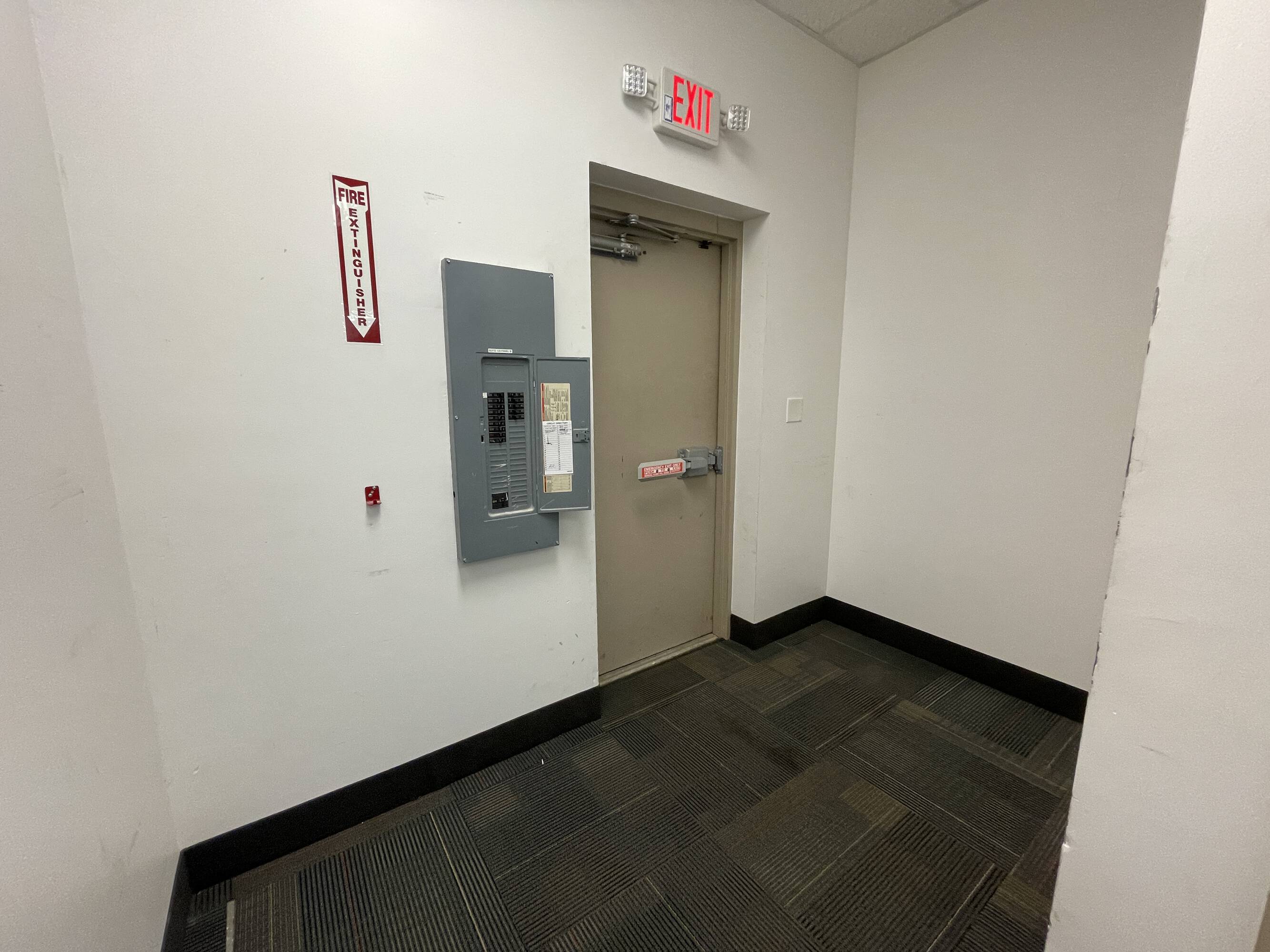 2332903