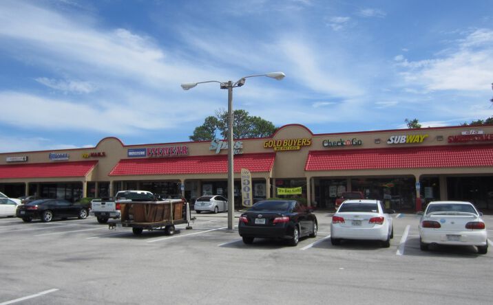 Pictures of Retail property located at 195 Blanding Blvd, Orange Park, FL 32073 for lease - image #1