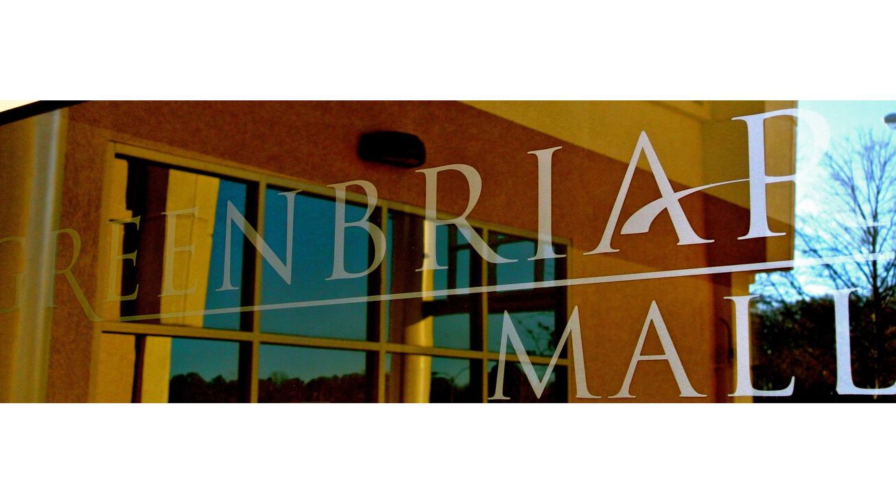 2841 Greenbriar Pkwy SW, Atlanta, GA 30331 Retail Space for Lease Greenbriar Mall