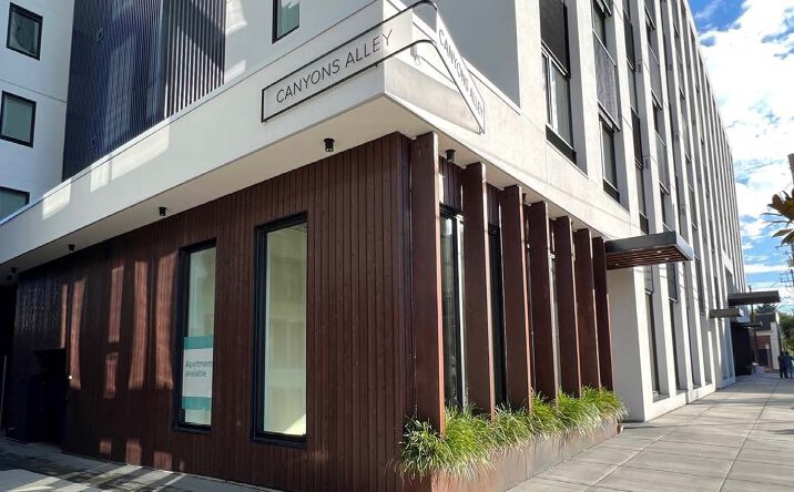 Pictures of Retail, Office property located at 3450 N Williams Ave, Portland, OR 97227 for lease - image #1