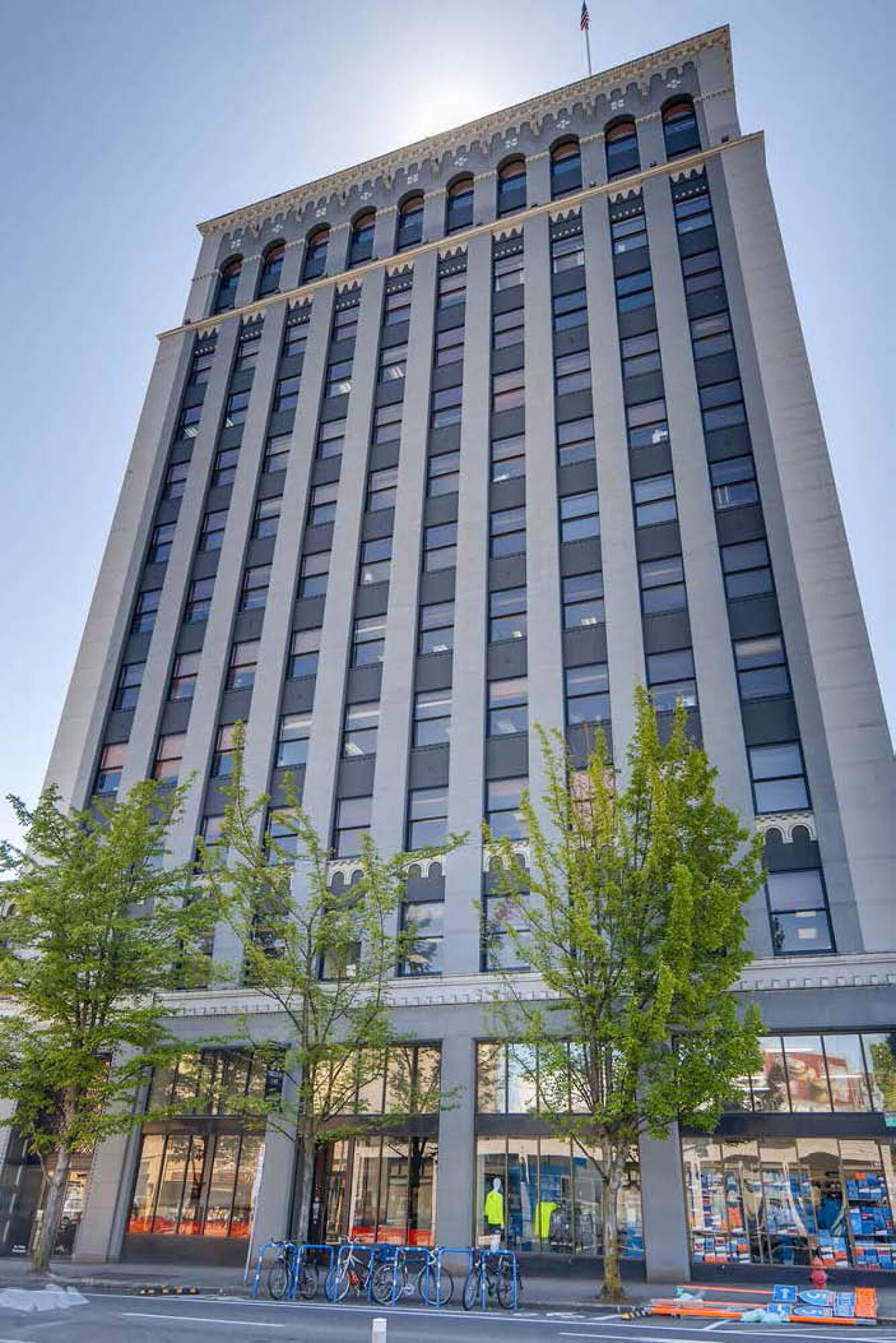 516 SE Morrison St, Portland, OR 97214 Retail Space for Lease