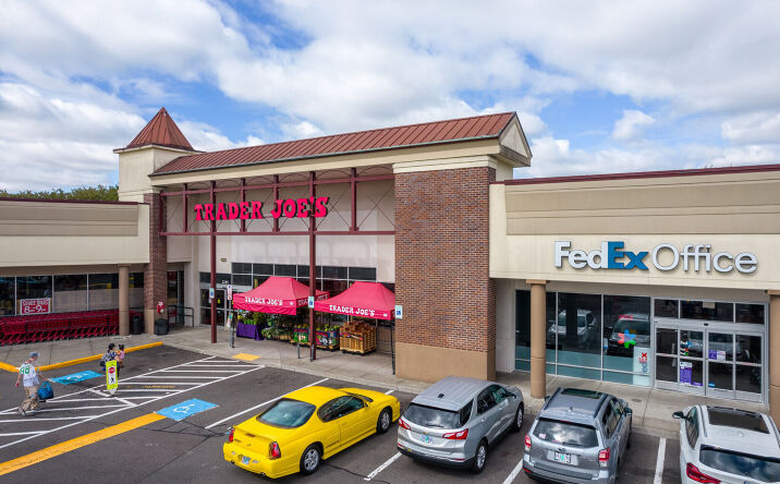 Pictures of Retail property located at 2063 NW 185th Ave, Hillsboro, OR 97006 for lease - image #1