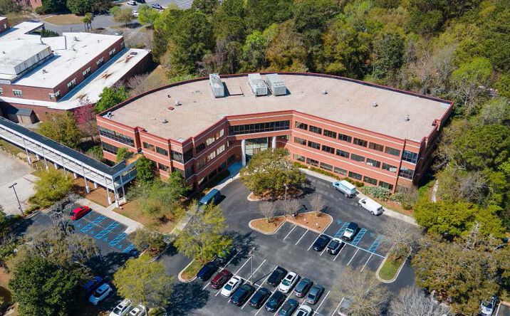 Pictures of Office property located at 1300 Hospital Dr, Mt Pleasant, SC 29464 for lease - image #1
