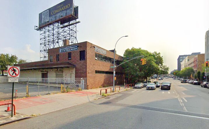 Pictures of Office, Industrial property located at 30-35 Thomson Ave, Long Island City, NY 11101 for lease - image #1