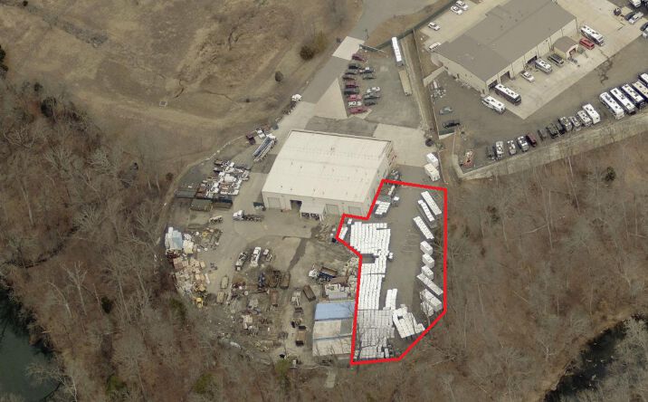 Pictures of Land property located at 9520 Contractors Ct, Manassas, VA 20109 for lease - image #1