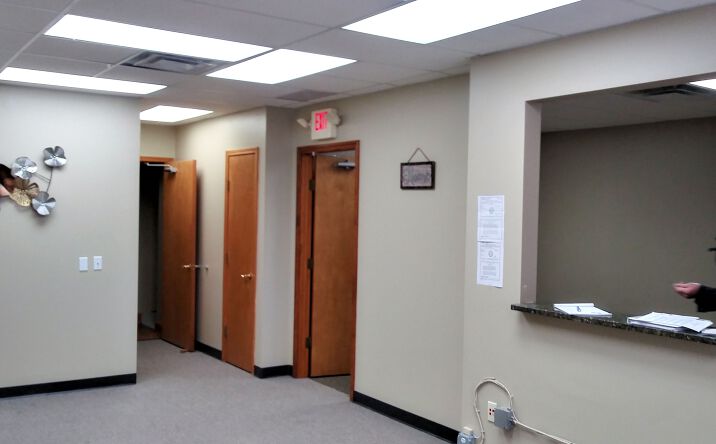 Pictures of Retail, Office property located at 9179 Mentor Ave, Mentor, OH 44060 for lease - image #1