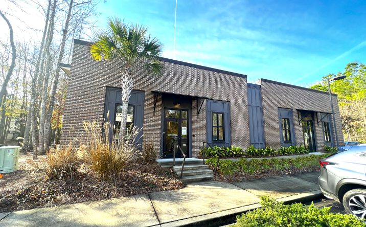 Pictures of Office property located at 2287 Henry Tecklenburg Dr, Charleston, SC 29414 for lease - image #1