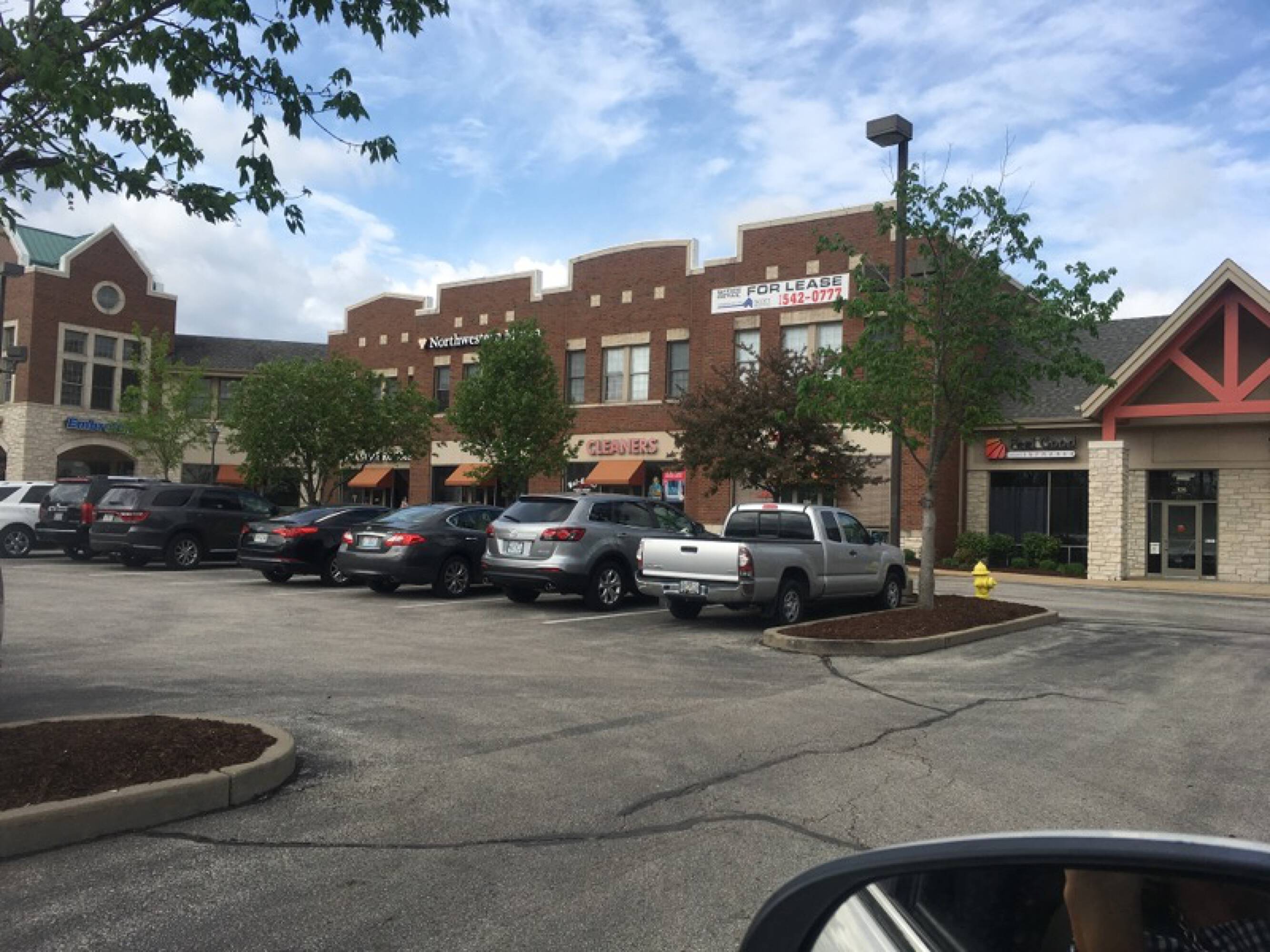 101 Chesterfield Towne Center, Chesterfield, MO 63005