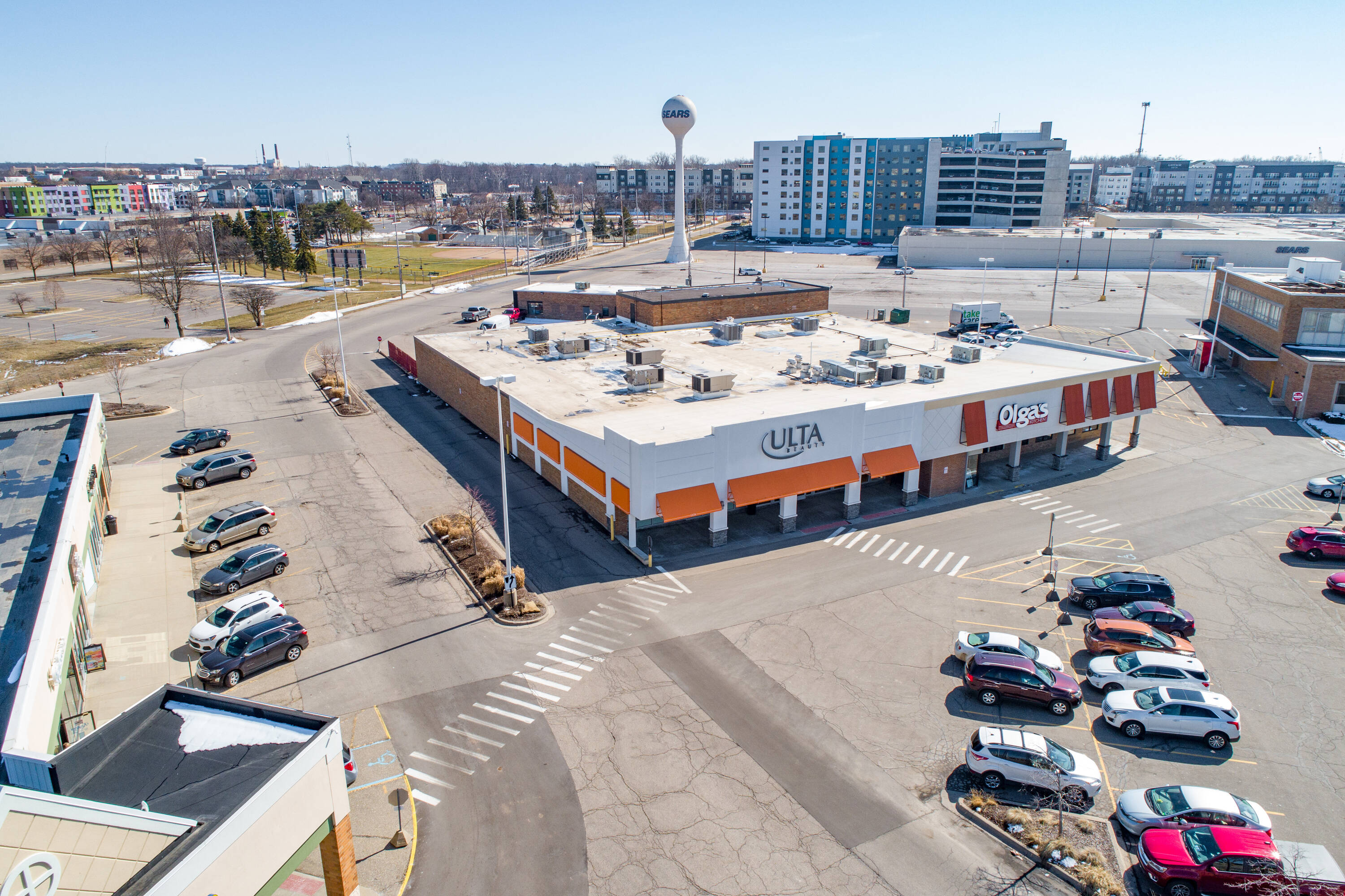 300 Frandor Ave, Lansing, MI 48912