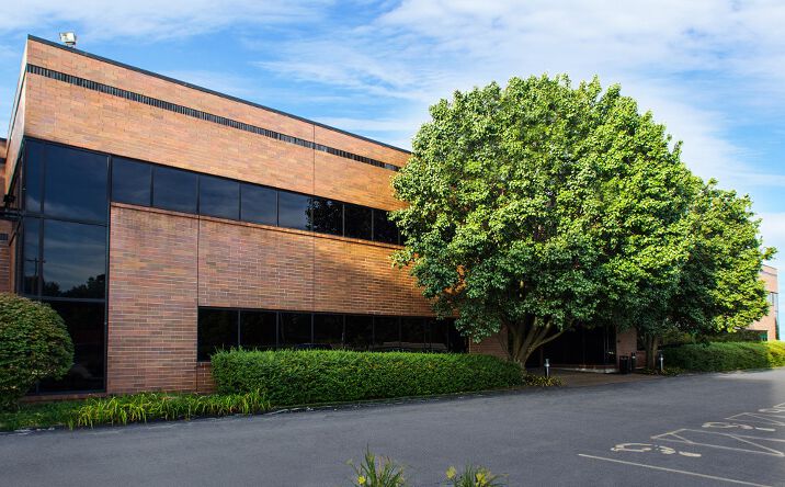 Pictures of Office property located at 15400 S Outer Forty, Chesterfield, MO 63017 for lease - image #1