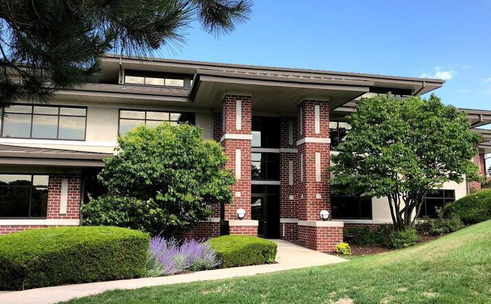 Pictures of Office property located at 1166 Quail Ct, Pewaukee, WI 53072 for lease - image #1