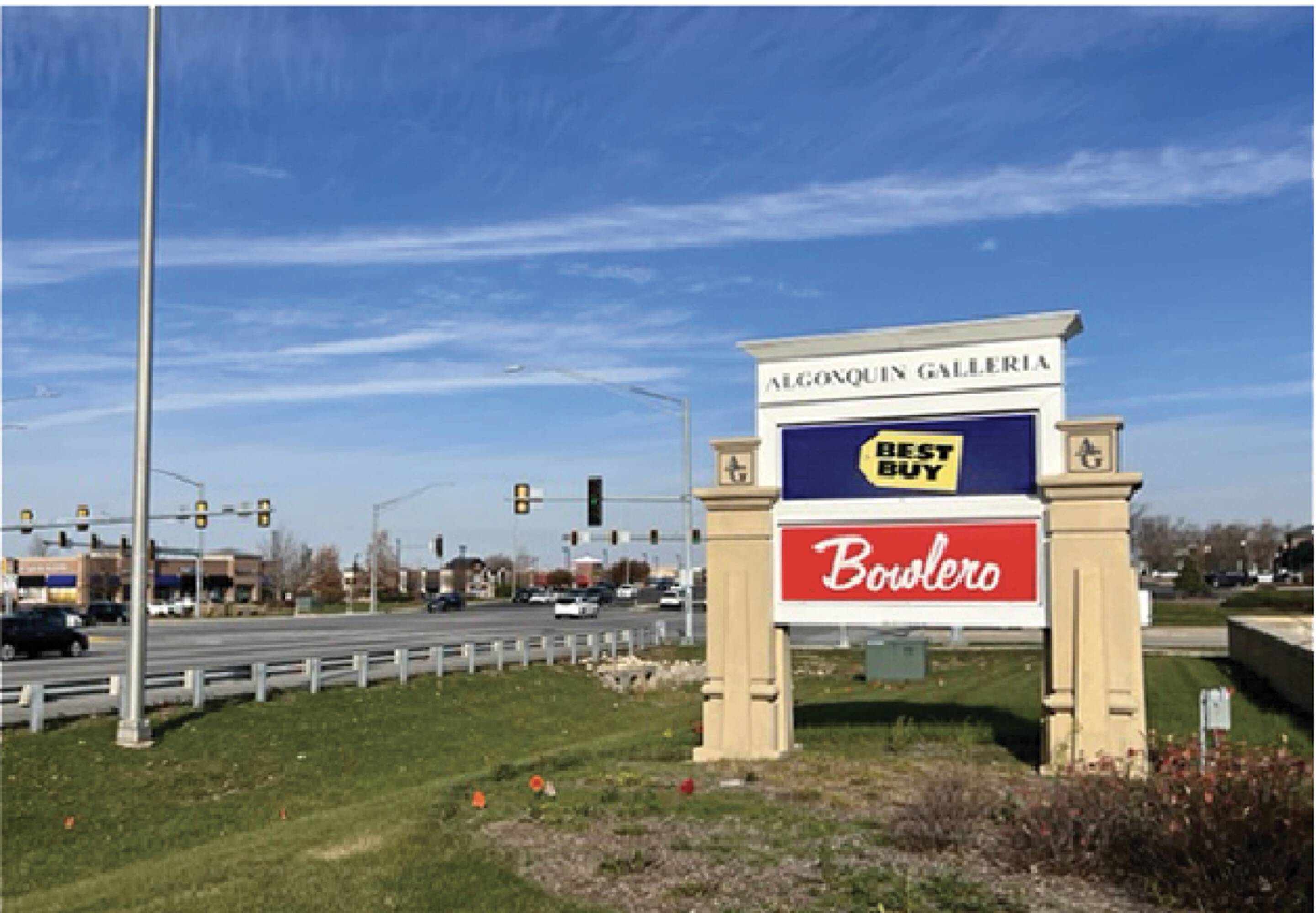 1561 S Randall Rd, Algonquin, IL 60102