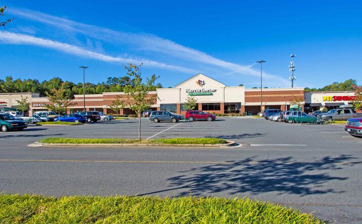 Pictures of Retail property located at 3036 Weddington Rd, Matthews, NC 28105 for lease - image #1