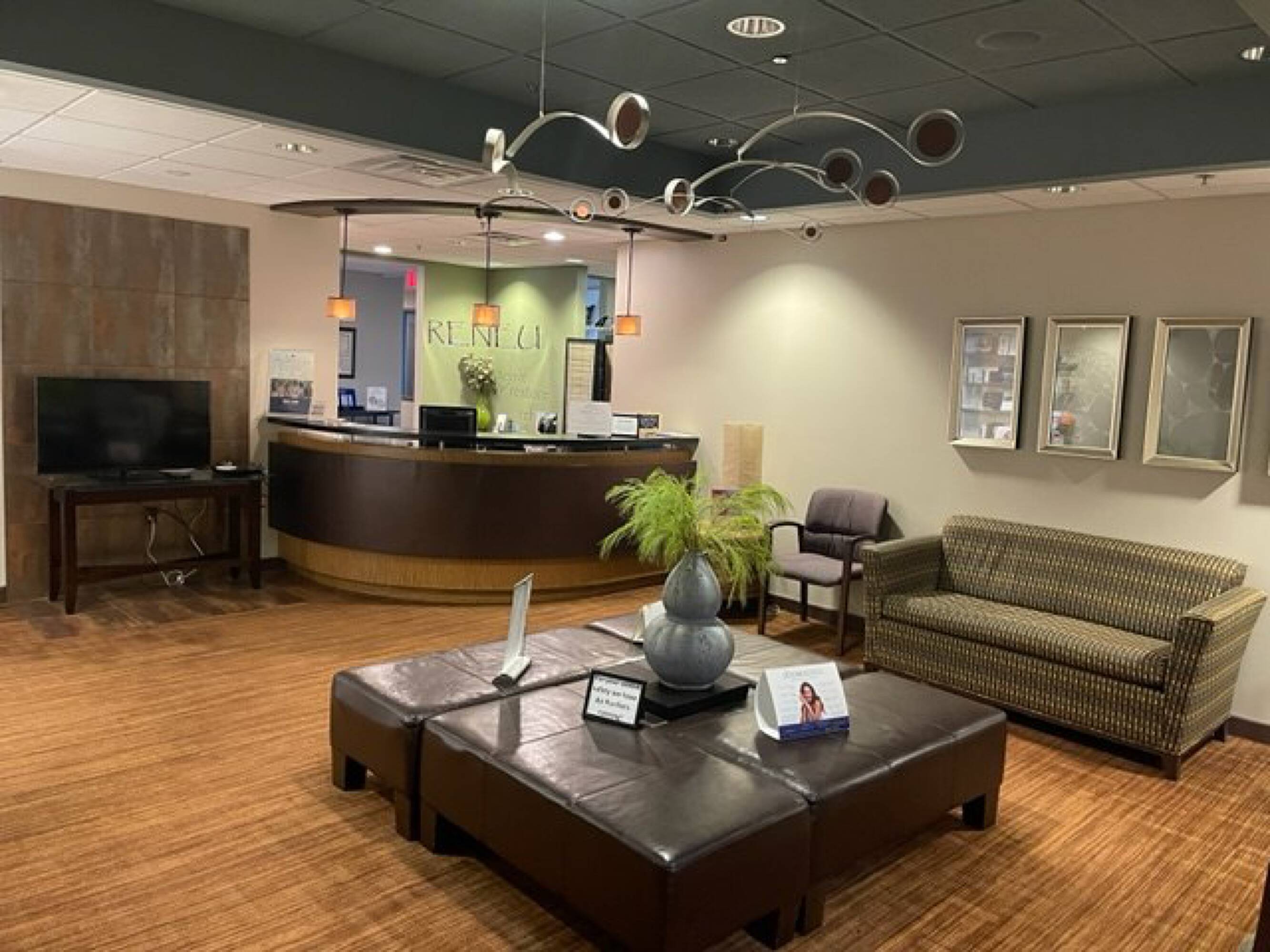 W359N5002 Brown St, Oconomowoc, WI 53066