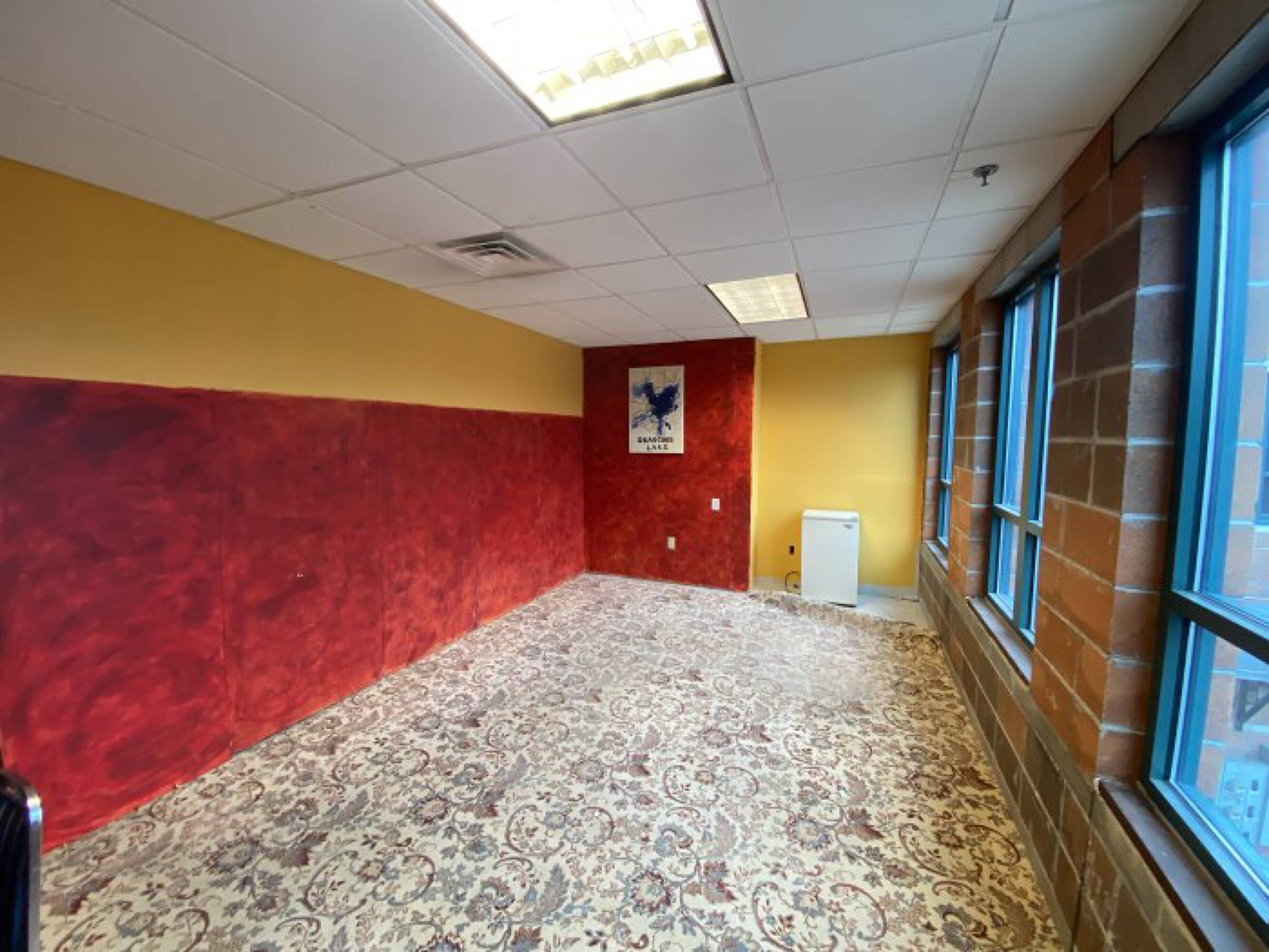 W359N5002 Brown St, Oconomowoc, WI 53066 Retail Space for Lease