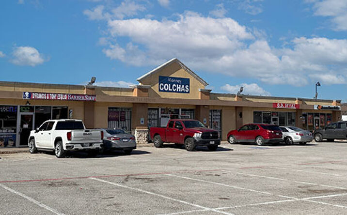 Pictures of Retail property located at 1500 E Abram St, Arlington, TX 76010 for sales - image #1