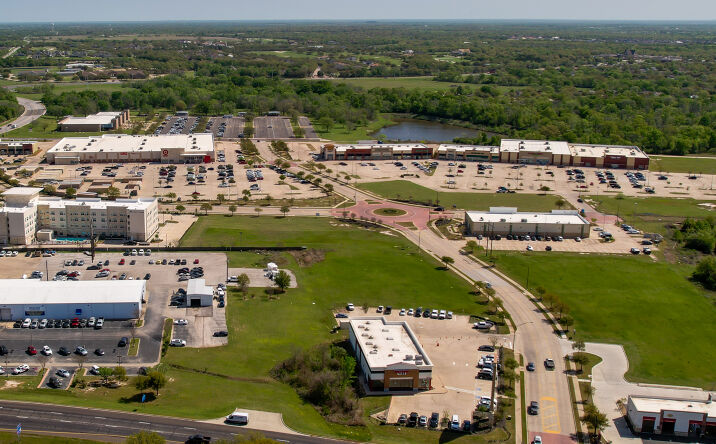 Pictures of Retail, Land property located at 3001 Wildflower Dr, Bryan, TX 77802 for lease - image #1