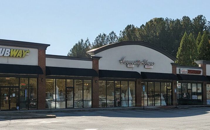 Pictures of Retail property located at 475 Rockbridge Rd NW, Lilburn, GA 30047 for lease - image #1