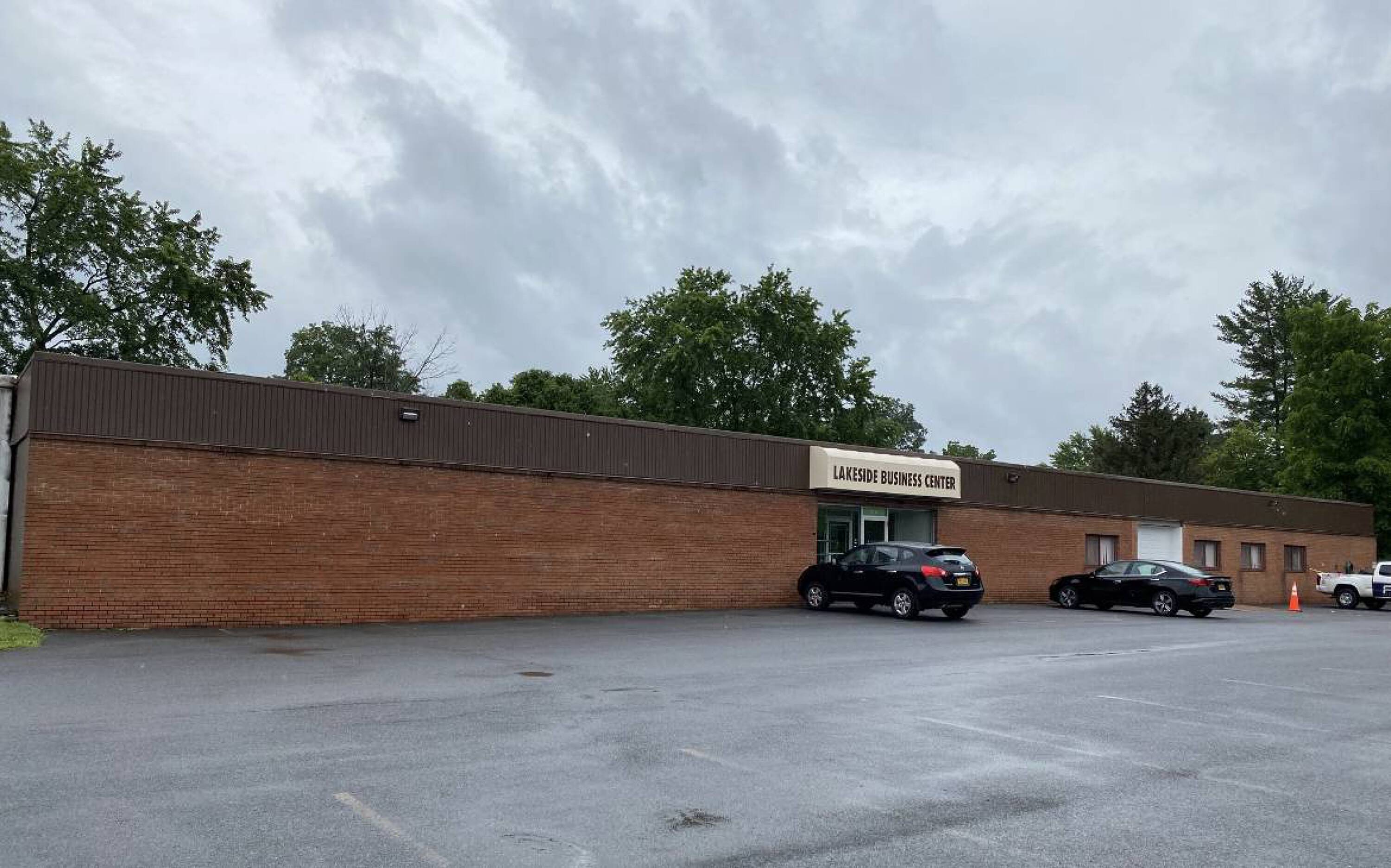 314 Lakeside Rd, Syracuse, NY 13209