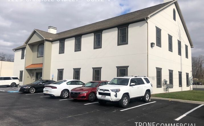 Pictures of Retail property located at 1225 Carlisle St, Hanover, PA 17331 for lease - image #1