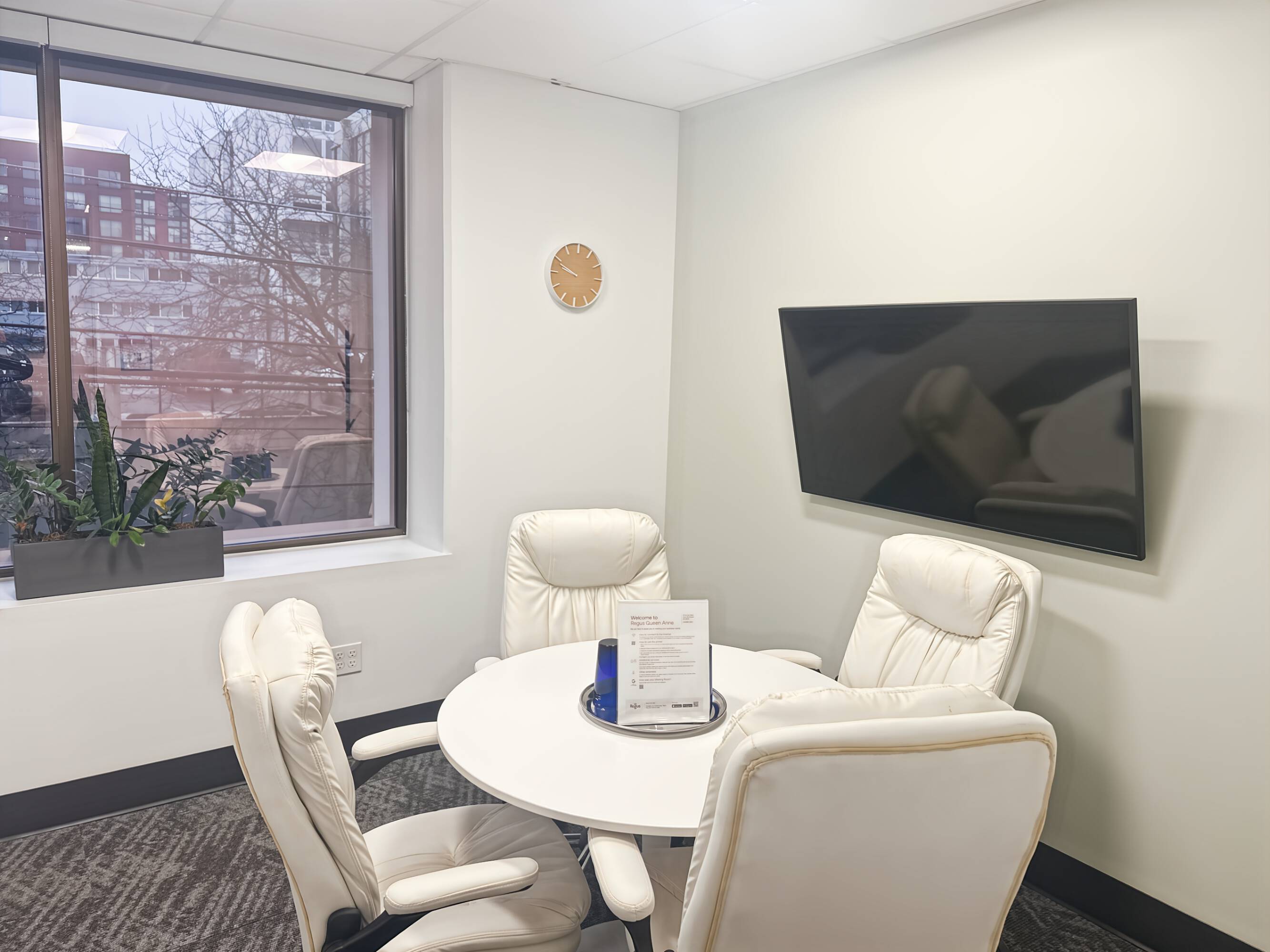 3157204
