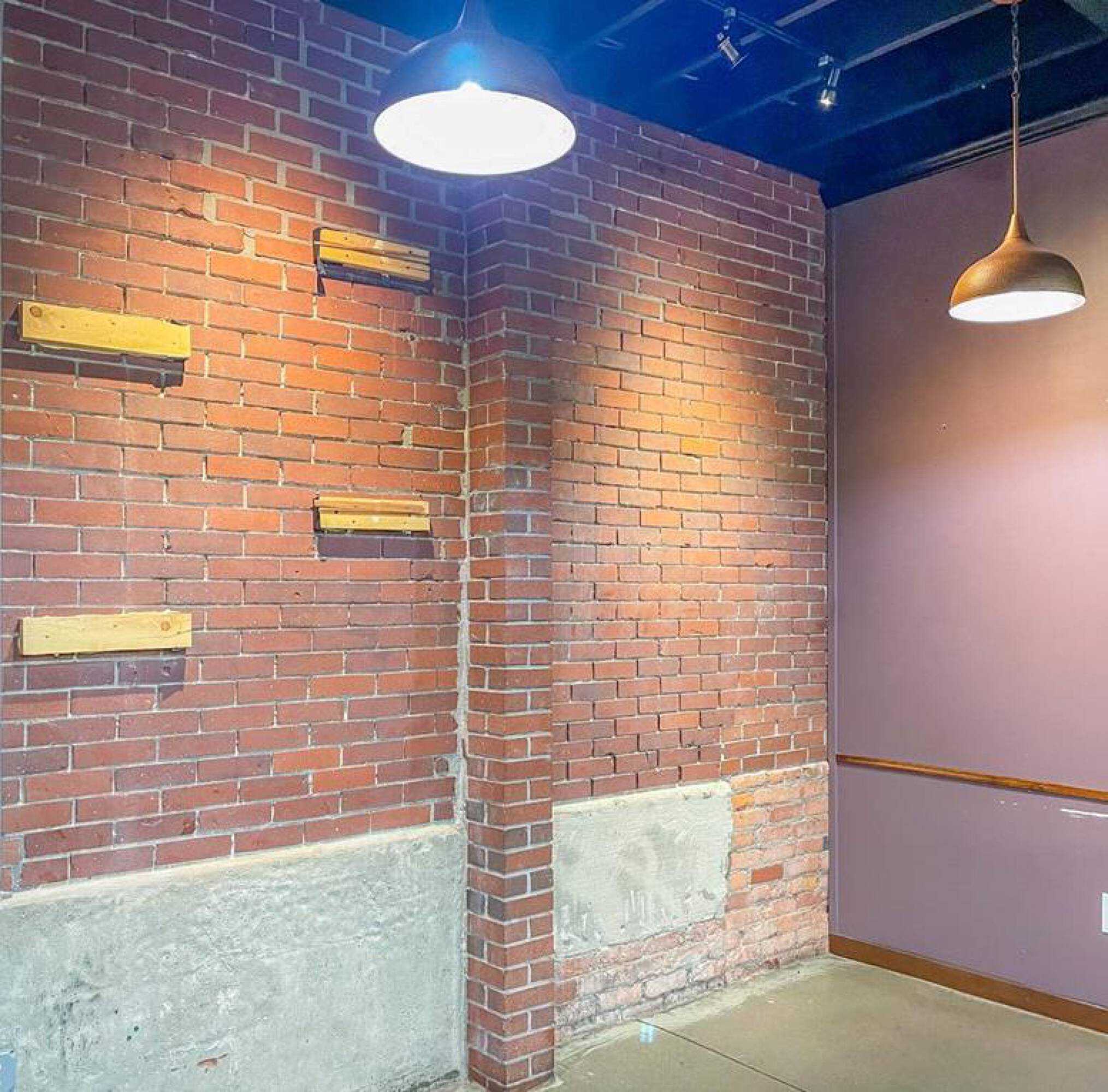 323 Erskine St, Detroit, MI 48201