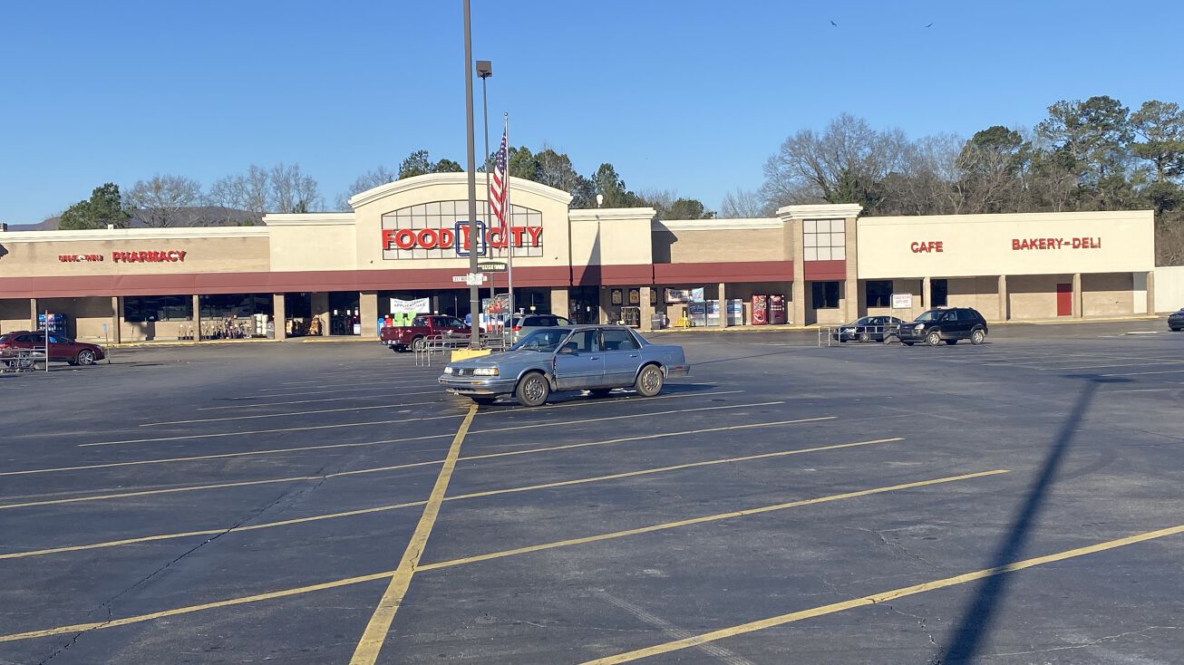 311 N Main St, LaFayette, GA 30728 Retail Space for Lease Lafayette