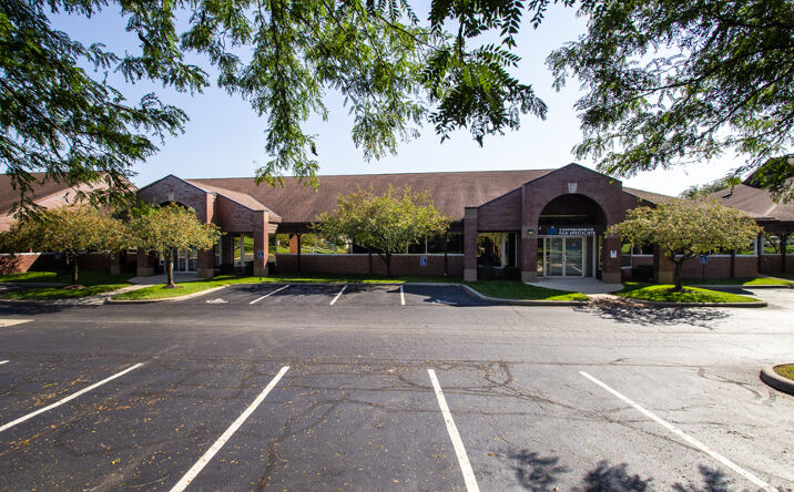 Pictures of Office property located at 4830 Knightsbridge Blvd, Columbus, OH 43214 for lease - image #1