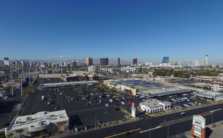 Pictures of Retail property located at 3945 S Maryland Pkwy, Las Vegas, NV 89119 for lease - image #1