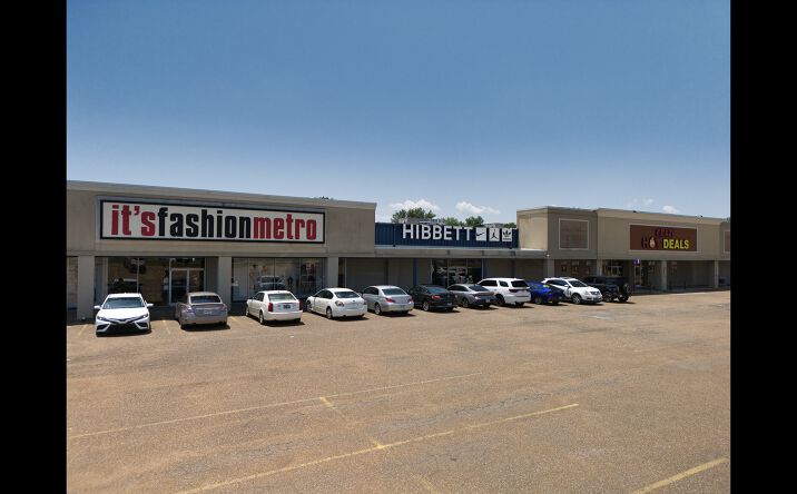 Pictures of Retail property located at 500 W Broadway, West Memphis, AR 72301 for lease - image #1