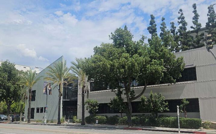 Pictures of Office property located at 150 S Arroyo Pkwy, Pasadena, CA 91105 for lease - image #1