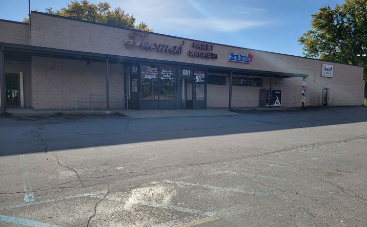 Pictures of Retail property located at 5 Mountain Mall, Shickshinny, PA 18655 for sales - image #1