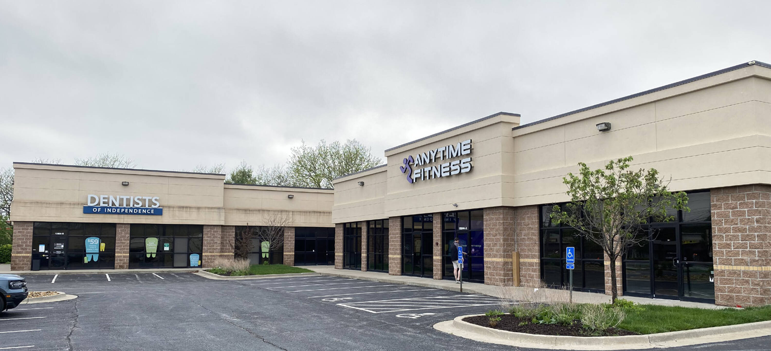 15904 East 23rd St S, Independence, MO 64055 | Crexi.com