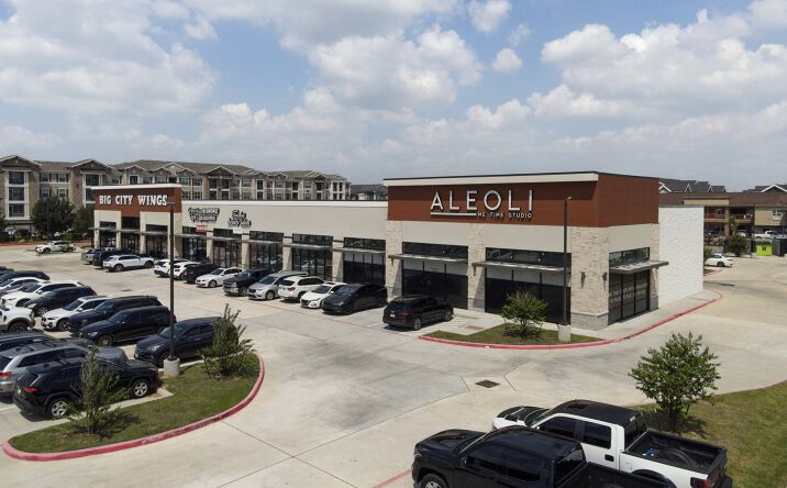 Pictures of Retail, Office, Restaurant property located at 23402 Kingsland Blvd, Katy, TX 77494 for lease - image #1