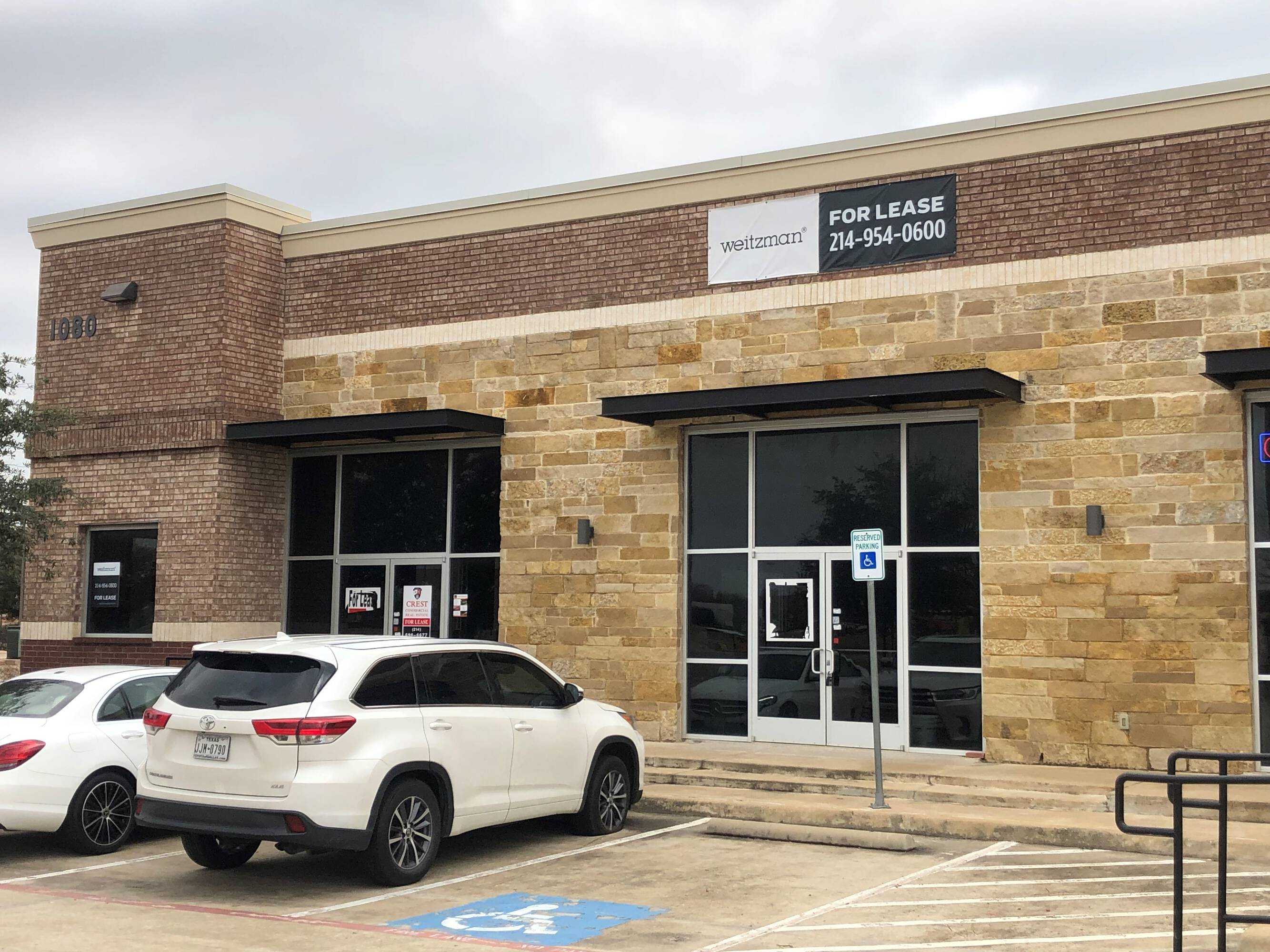1080 W Lyndon B Johnson Fwy, Irving, TX 75063 | Crexi.com