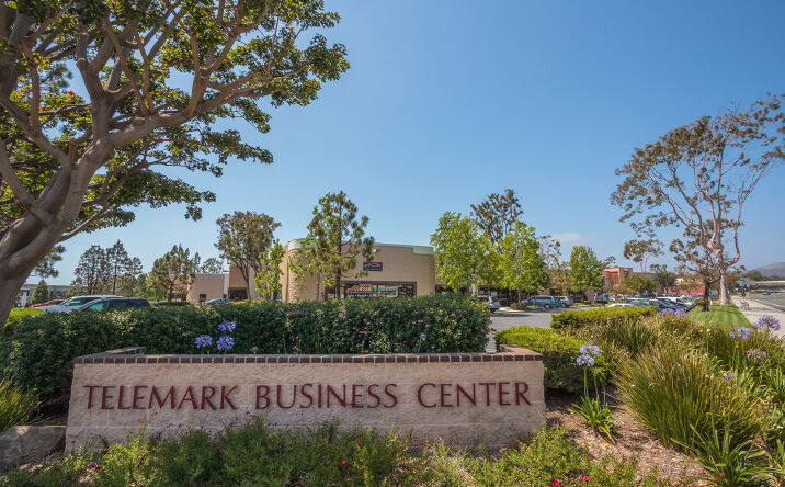 Pictures of Office, Industrial property located at 4601 Telephone Rd & 4245 Market St, Ventura, CA 93003 for lease - image #1