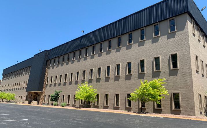 Pictures of Office property located at 14377 Woodlake Dr, Chesterfield, MO 63017 for lease - image #1