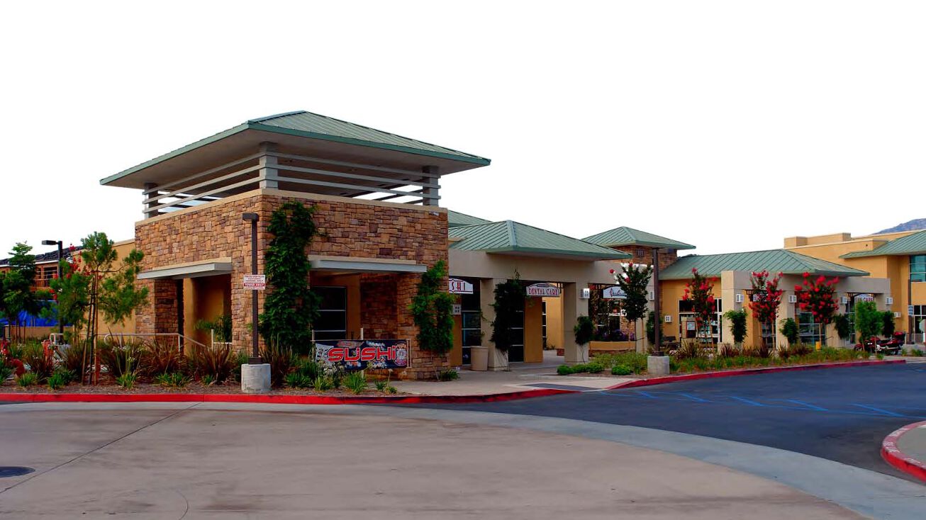 31285 & 31333 Temecula Parkway, Temecula, CA 92592 Retail Space for