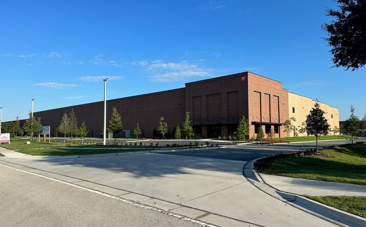 Pictures of Industrial property located at 8215 Westside Industrial Dr, Jacksonville, FL 32219 for lease - image #1