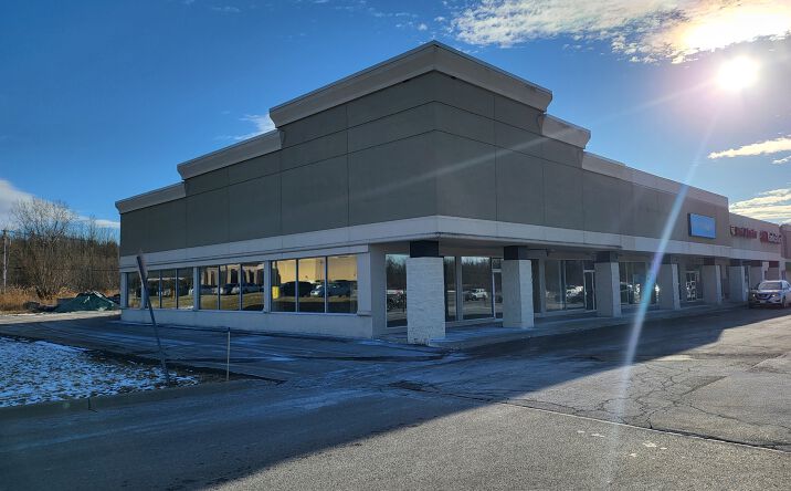 Pictures of Retail property located at 6740 NY-31, Newark, NY 14513 for lease - image #1